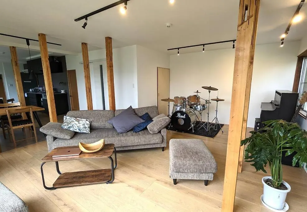 Mountain View Totoro - Spacious & Sunny Yoichi 0*,